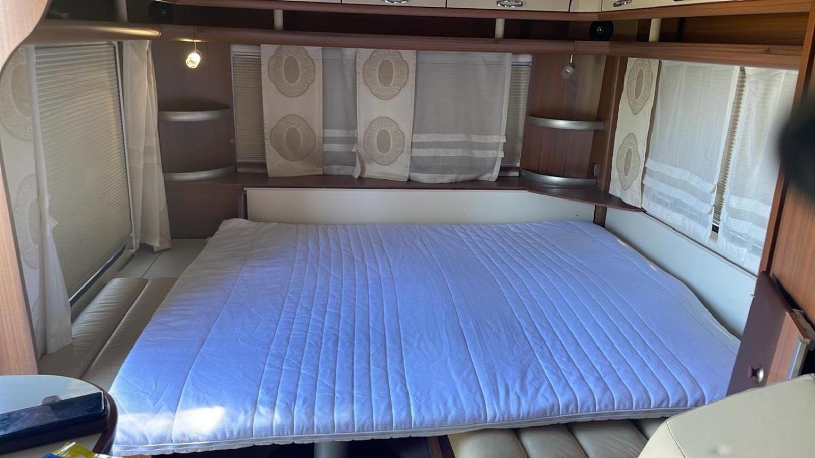 Camper Albanien Otel Golem  Dış mekan fotoğraf